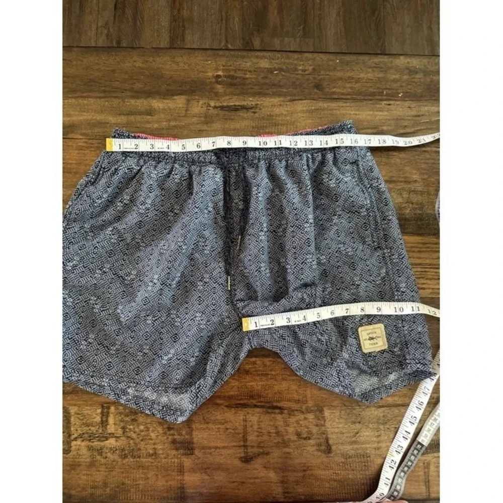 Spicy Tuna Men's XL Swim Trunks Blue Geometric Print Lined‎ Board Shorts